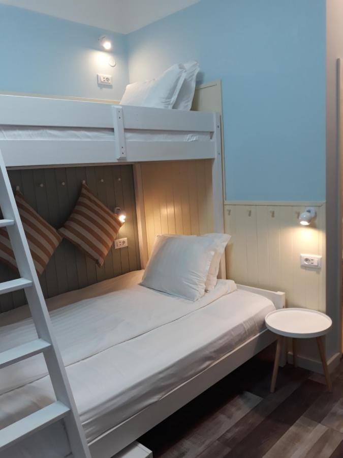 Three Dolphins Hotel With Rooftop Terracе Warna Zimmer foto